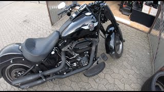 Harley Fat Boy S  Montage Klappenauspuff Penzl [upl. by Ferdinanda927]