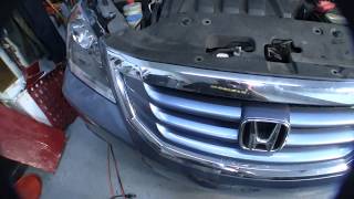 How to Replace the Honda Odyssey Headlights [upl. by Naejeillib]