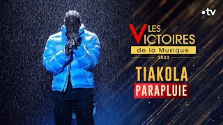 Tiakola  Parapluie Live Victoires 2023 [upl. by Aivital]