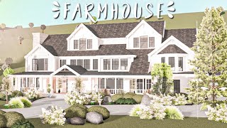 Cheap Farmhouse Bloxburg Mansion WITH VOICE [upl. by Adnara20]