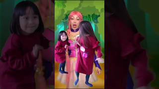 Luli Pampin no se que encontraré oigo animales shorts youtubekids videosparaniños [upl. by Ledniahs955]