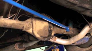 IPD Volvo Rear Differential Fluid Change Tip Vintage Models [upl. by Ennovyahs]