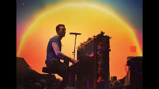 Coldplay  Paradise Live at Glastonbury 2016 4K 60FPS [upl. by Aroc]