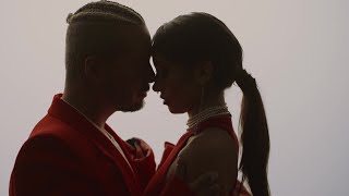 ¿QUÉ MÁS PUES  J BALVIN MARIA BECERRA OFFICIAL TRAILER [upl. by Bradlee]