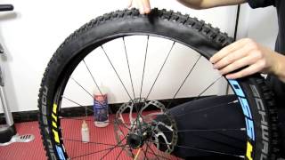 mtbchanneltube  Cambio Copertone Tubeless  Tutorial MTB [upl. by Creamer611]