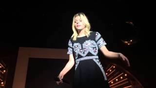 Louane Emera  Je vole 09 janvier 2016 à Rouen [upl. by Sedruol853]