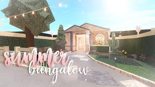 Summer Bungalow  Bloxburg Speedbuild  Nixilia [upl. by Ferretti]