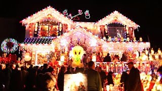 8 BEST CHRISTMAS HOUSE LIGHTS  Localish [upl. by Tommy]