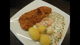 Schnitzel vom Stein mit Salzkartoffeln und Erbsen in weißer Soße [upl. by Hellene539]