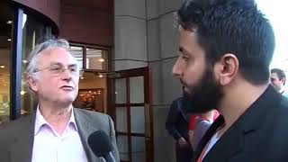 Hamza Tzortzis confronts Richard Dawkins [upl. by Carlina]