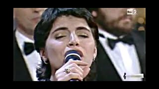 Giorgia  Come Saprei live  Sanremo 1995 [upl. by Gonagle168]