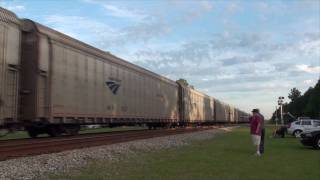 Amtrak Auto Train meets CSX at Folkston [upl. by Ebaj98]