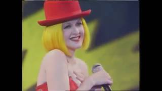 Cindy Lauper  Girls just want to have fun Live 1994 [upl. by Ydurt684]