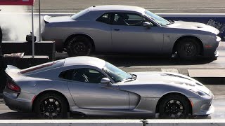 Challenger Hellcat vs Dodge Viper  drag racing [upl. by Klarika]