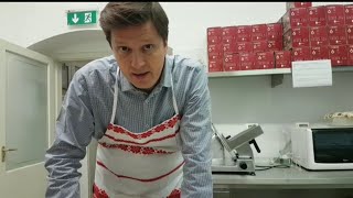 How to make Hungarian Goulash Pörkölt by Ambassador Eduard Habsburg [upl. by Nonie696]