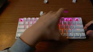 How to remove keycaps from a Mechanical Keyboard Rk61 short mechanicalkeyboard redswitch rk61 [upl. by Luane]