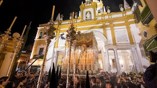 Emoción en Sevilla la Virgen de la Macarena salió por la Semana Santa [upl. by Xineohp269]