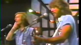 BEE GEES  Edge Of The Universe LIVE  Soundstage Chicago 1975 319 [upl. by Obie]