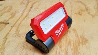 Milwaukee USB Rover Pivoting LED Floodlight Review [upl. by Henka283]