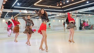 True Cha Bachata Beginner line dance Withus Korea Seoul [upl. by Madai]