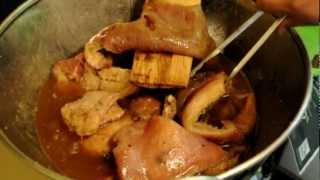 Como hacer Carnitas Lechon  How to make Suckling piglet pork Carnitas [upl. by Htidirem798]