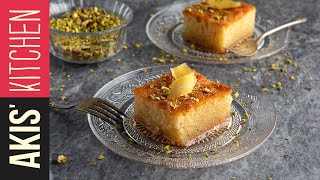 Greek Semolina Cake Ravani  Akis Petretzikis [upl. by Elokin]