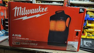 Milwaukees New AXIS heated vest Worn for years [upl. by Jovita849]