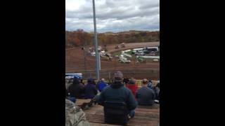 Steel city stampede sprint car race and crash lernerville speedway [upl. by Naie]