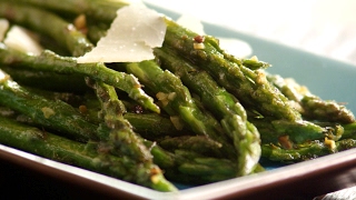 Groene asperges met knoflook [upl. by Hudnut]