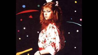 Kirsty MacColl They Dont Know [upl. by Robinette653]