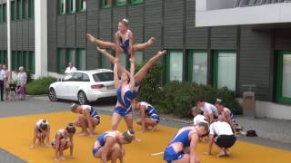 Sportakrobatik Dobersberg  Showauftritt bei der Firma Testfuchs in Groß Siegharts 2072017 [upl. by Rases896]