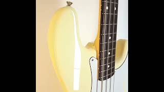 FENDER PRECISION BASS JAPAN 2009  Guitar Shop Barcelona [upl. by Agretha]