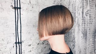 how to cut a short graduated bob  haircut tutorial [upl. by Adamsen246]