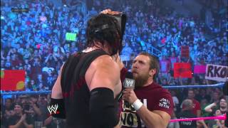 Edge returns to SmackDown and gets mixed up in a quottherapeutic momentquot SmackDown September 21 2012 [upl. by Friday]