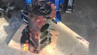 How to I D a 4 bolt main small block chevy [upl. by Amuh]