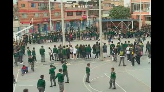 Hay 90 mil cupos para colegios públicos de Bogotá niños venezolanos también pueden acceder [upl. by Winthrop813]