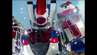 History  Megazord Fight  E31  SPD  Power Rangers Official [upl. by Dinin803]