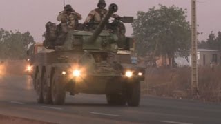 Mali une vingtaine de blindés français quittent Bamako [upl. by Ydaj]