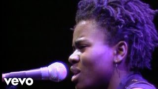 Tracy Chapman  Talkin bout a Revolution Live [upl. by Eiznekam]