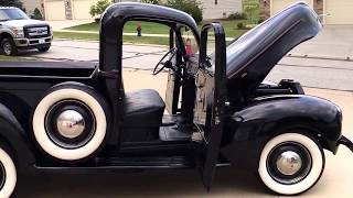 1940 Ford Pickup Flathead 8 [upl. by Enetsirk]