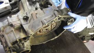 02B Getriebe VW T4 Gearbox part 28 [upl. by Carly]