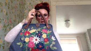 Review of cath kidston floral doctors bag rare style very pretty handbag [upl. by Deidre]