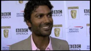 Sendhil Ramamurthy Interview  quotHeroesquot [upl. by Eima]