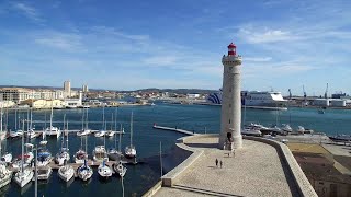 Balades occitanes  à Sète le phare SaintLouis veille toujours sur le port [upl. by Sesmar170]