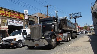 Extremely Loud Kenworth W900 Jake Brake [upl. by Maggy790]