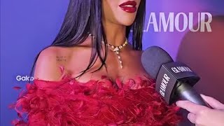 Munroe Bergdorf Claps Back Against Misogyny [upl. by Llezom]