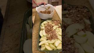 Thanksgiving Apple Crisp 🦃 🍏 🍎 thanksgiving apple food Recipe ￼in Pinned Comment [upl. by Bardo]