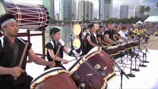 quotInfinityquot by the Shinnyoen Taiko Drumming Ensemble at the Lantern Floating of Hawaii 2012 [upl. by Nivalc]