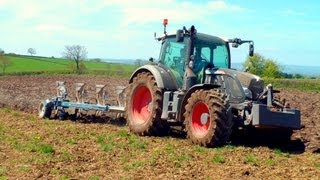 Fendt 720 Vario Black Beauty amp Overum Plough Ploughing 2013 [upl. by Ardnu]