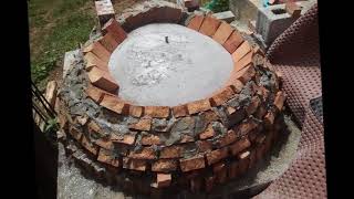 COME COSTRUIRE UN FORNO A LEGNA quotFAI DA TEquot  HOW TO BUILD A WOOD OVEN [upl. by Eecats]